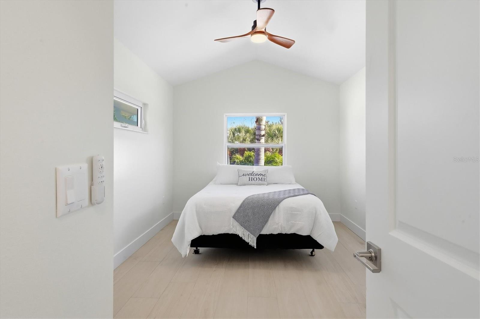 COLONY DON PEDRO PH 04 - Residential