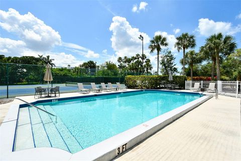 A home in SARASOTA