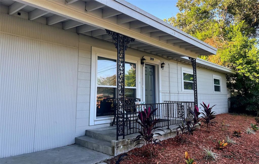 Photo of 5910 Indian Hill Road, Orlando, FL 32808 (MLS # O6345346)