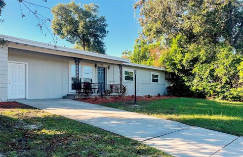 Photo of 5910 Indian Hill Road, Orlando, FL 32808 (MLS # O6345346)