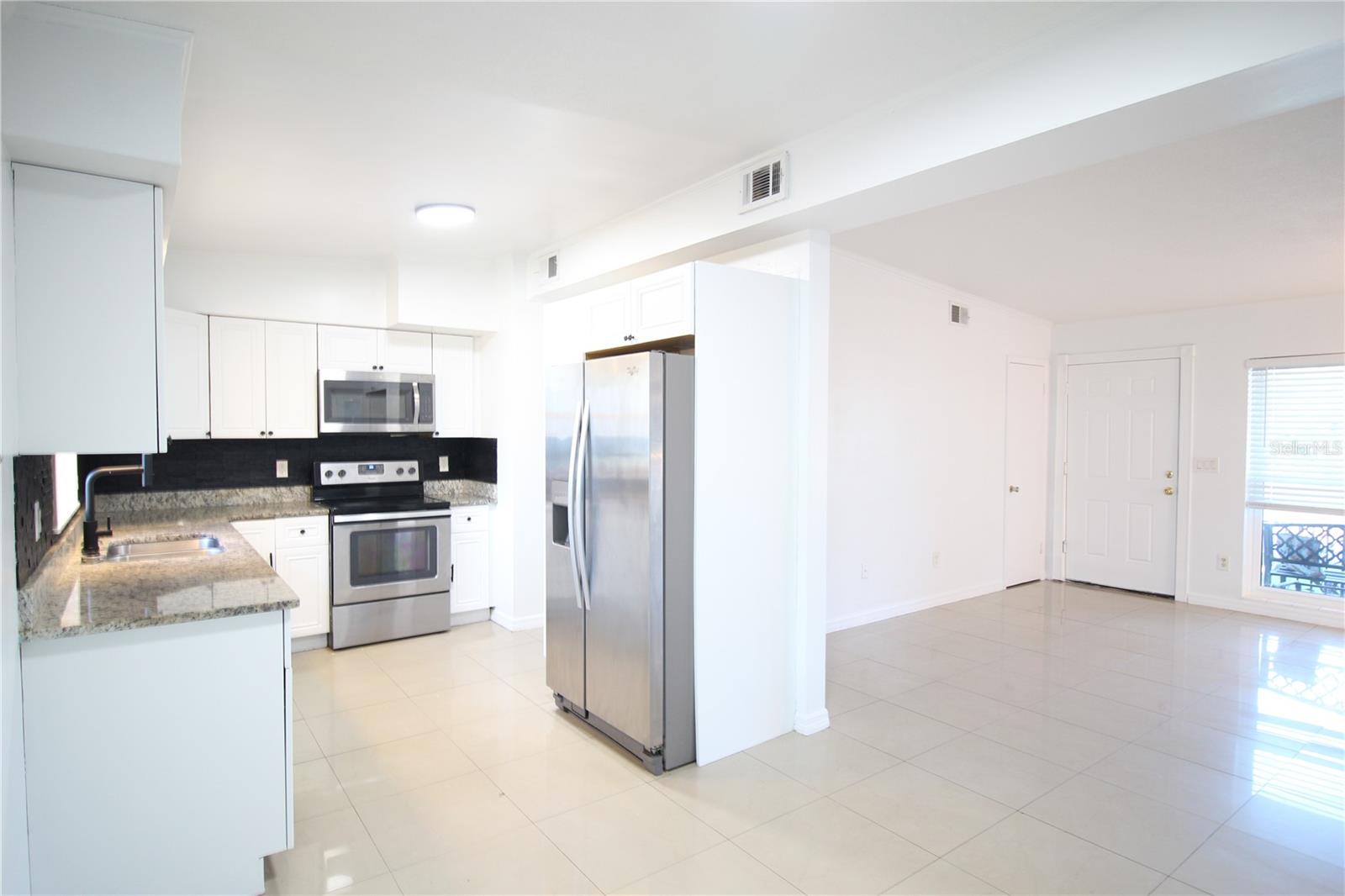 5910 INDIAN HILL ROAD