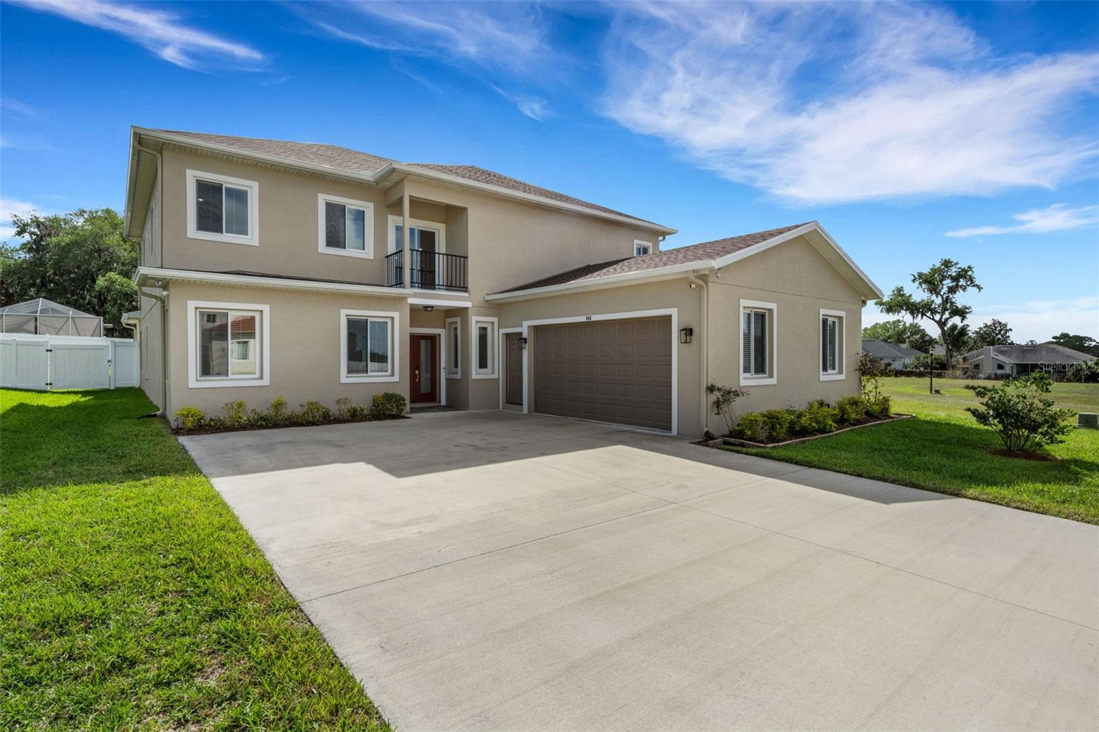 HERITAGE WOODS - Residential