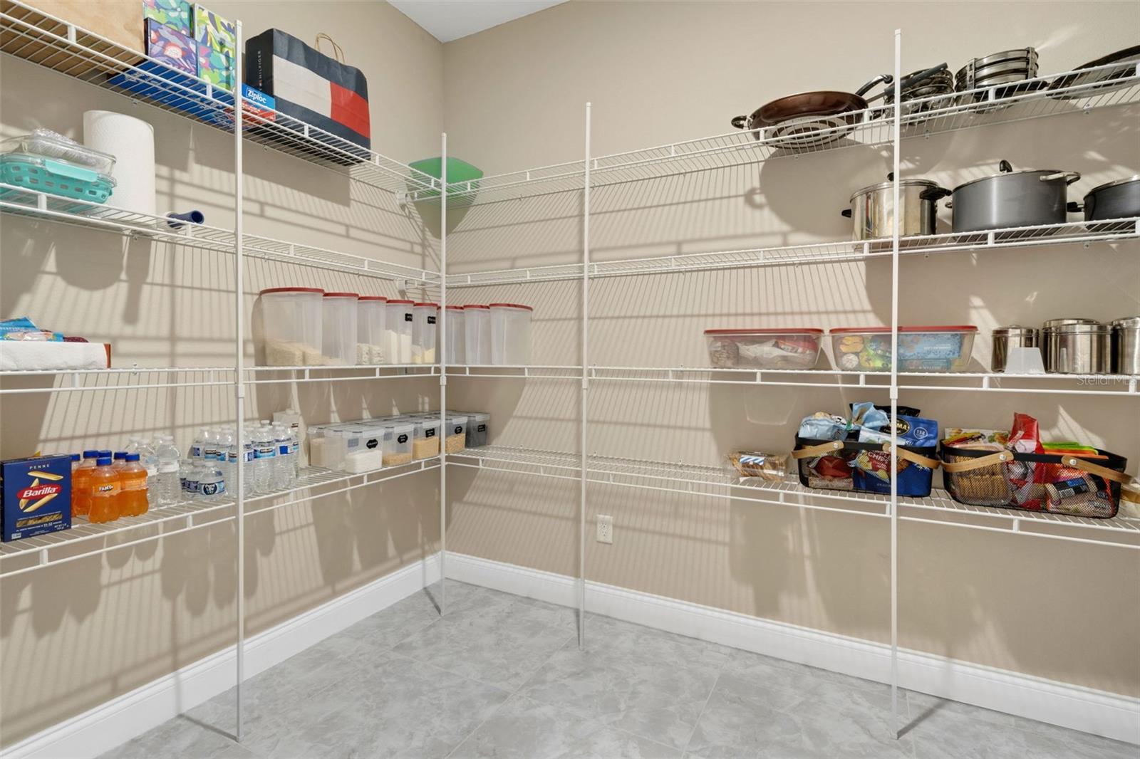 HERITAGE WOODS - Residential