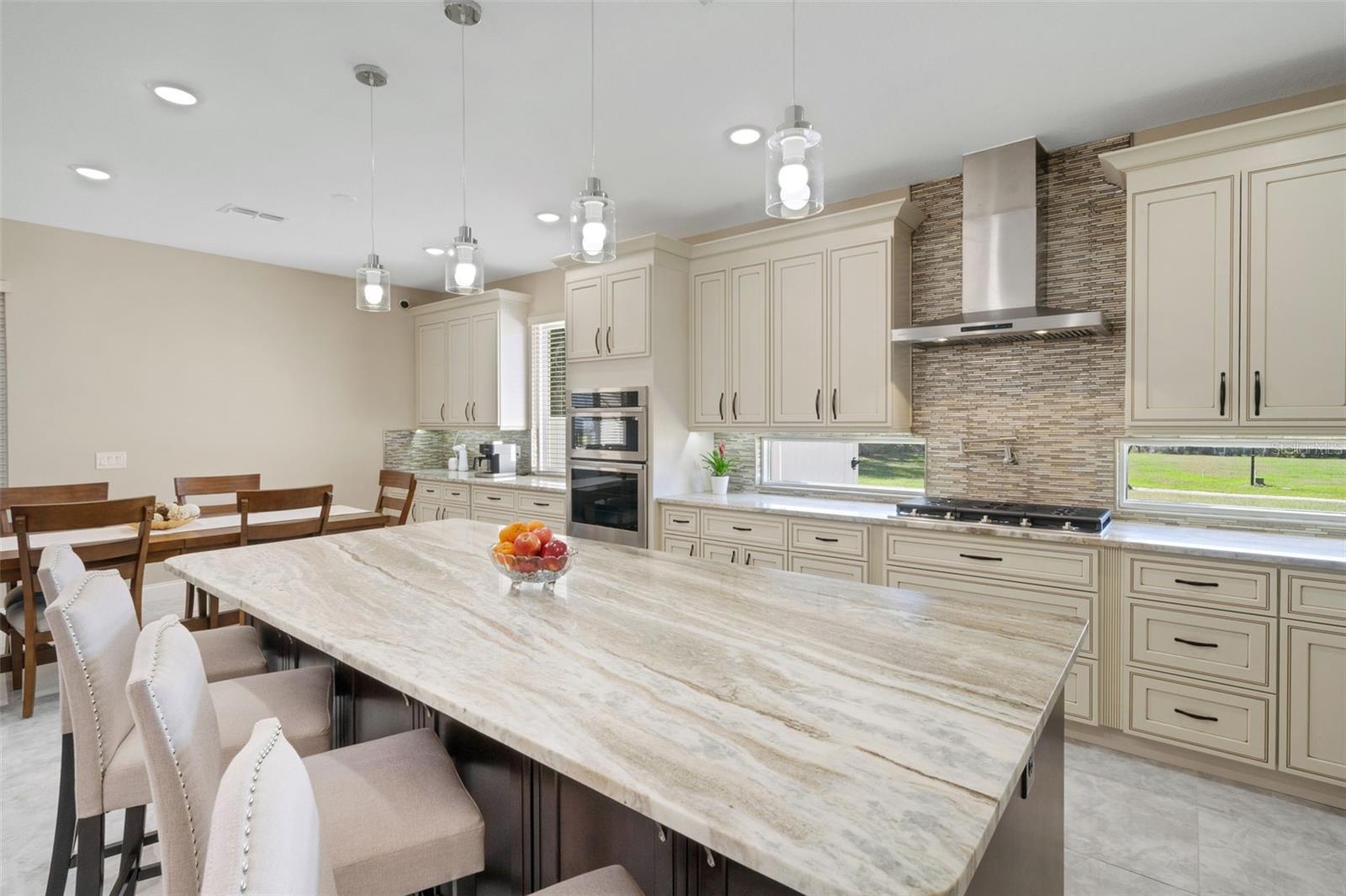 HERITAGE WOODS - Residential