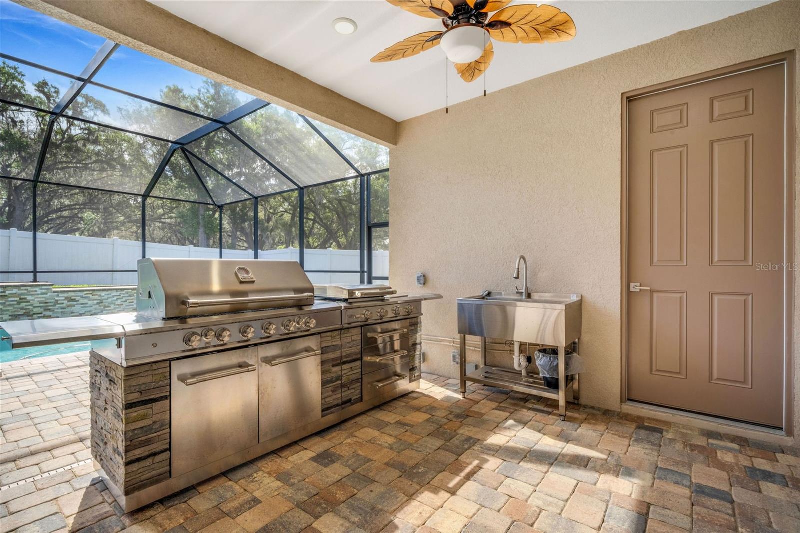 HERITAGE WOODS - Residential