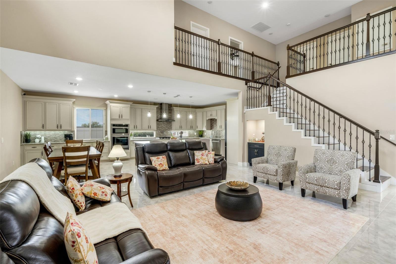 HERITAGE WOODS - Residential