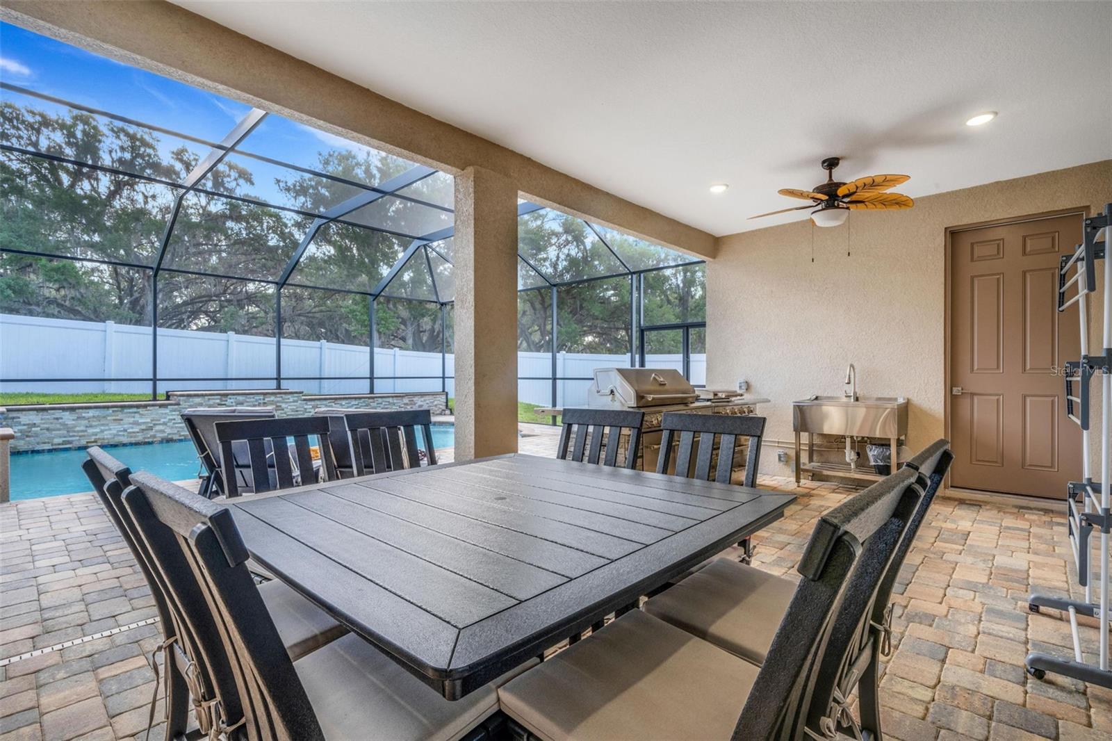 HERITAGE WOODS - Residential