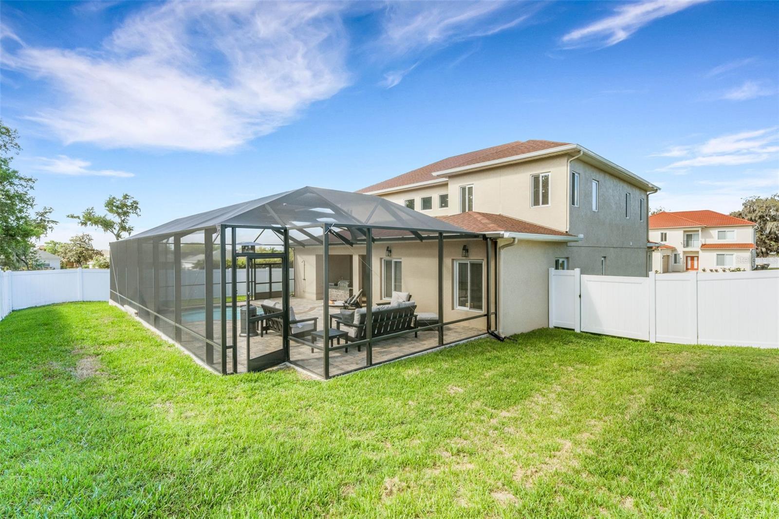 HERITAGE WOODS - Residential