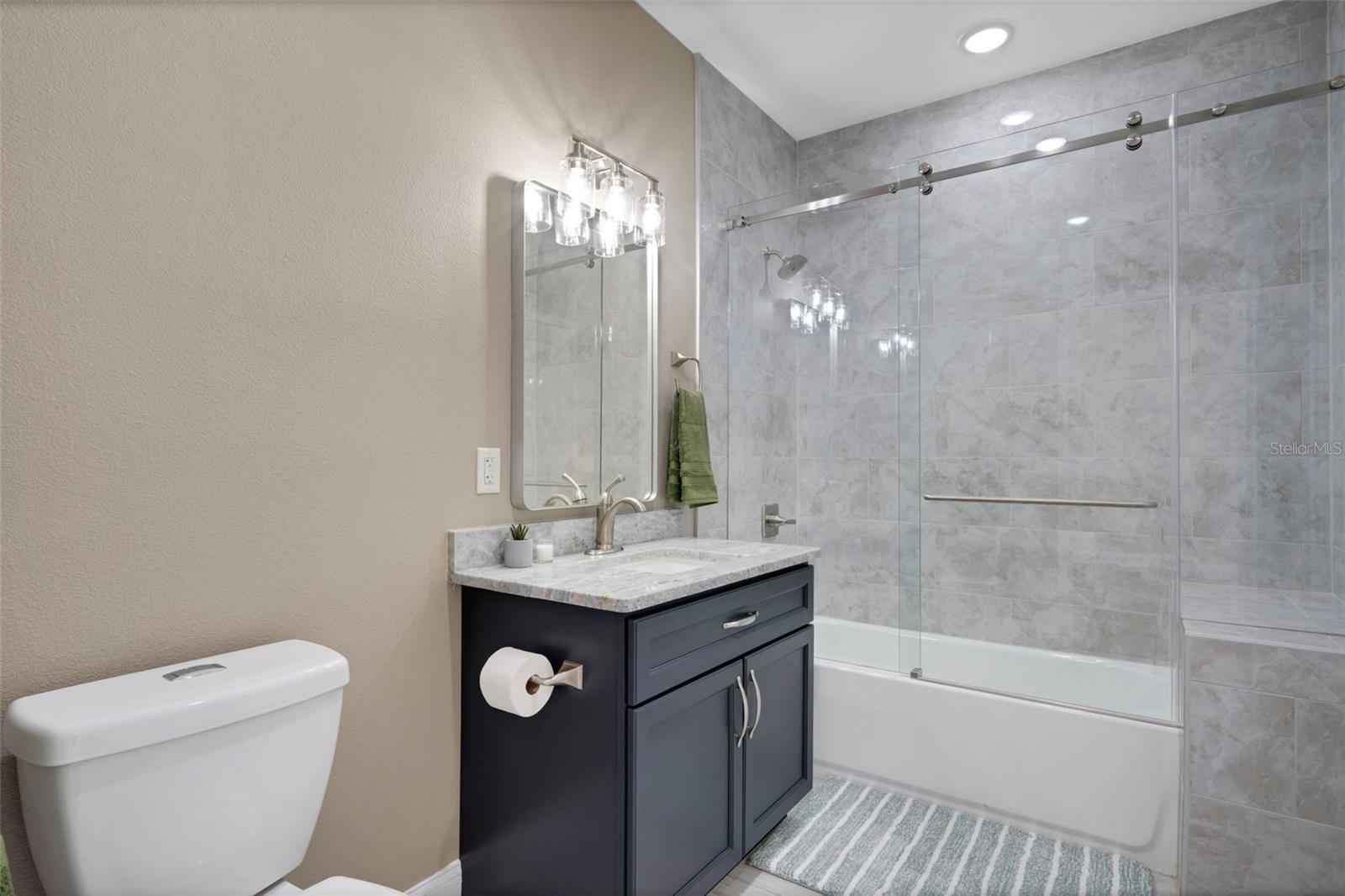 HERITAGE WOODS - Residential