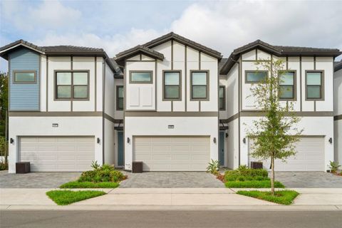 Photo of 10467 Ebb Tide Ln, Orlando, FL 32821 (MLS # O6338888) Photo of 10467 Ebb Tide Ln, Orlando, FL 32821 (MLS # O6338888)