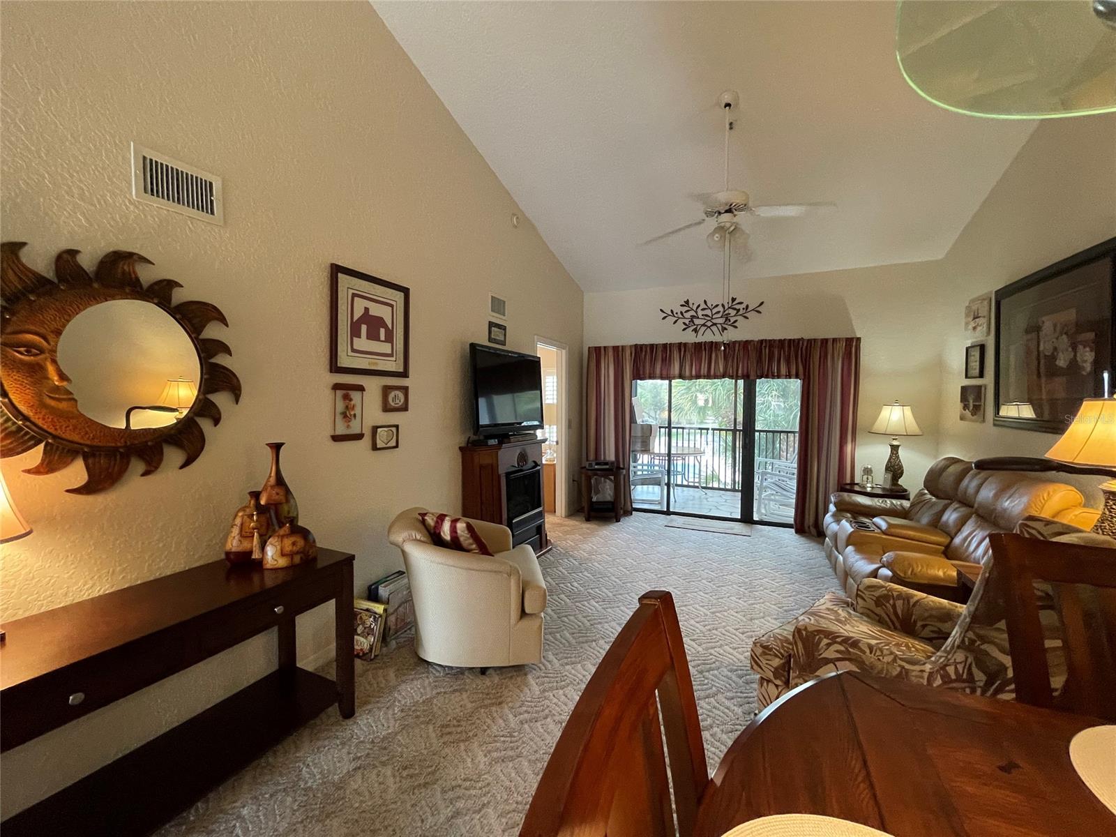 Bouchelle Island Condo - Residential