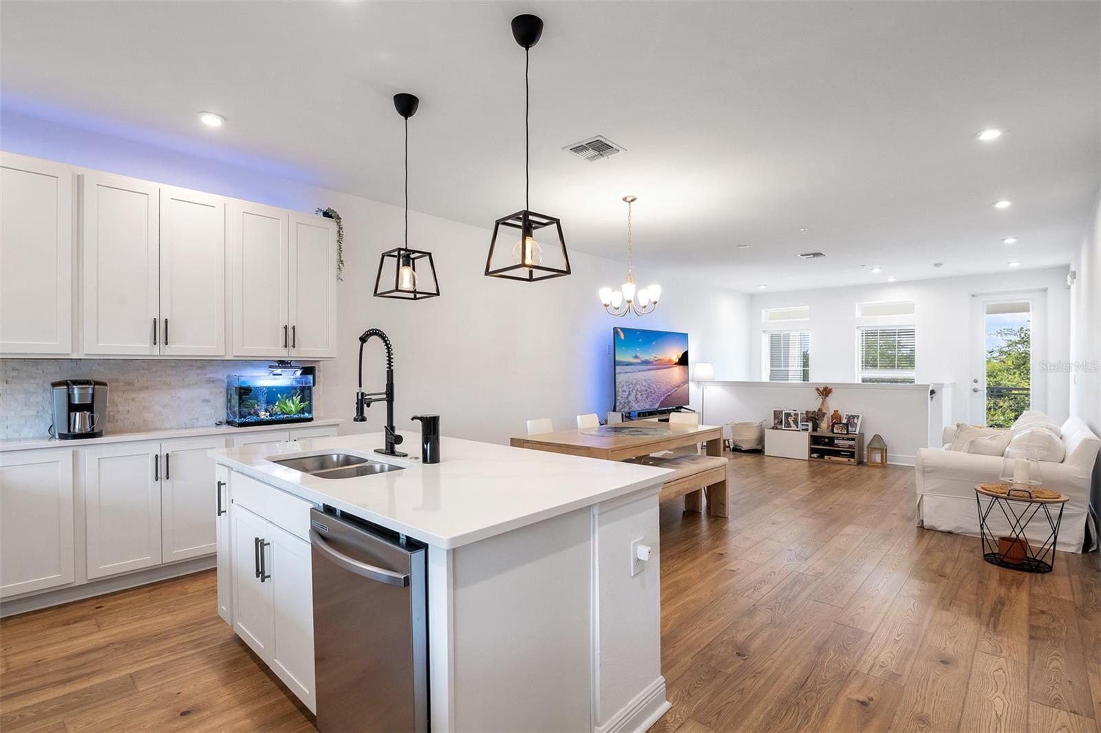 7251 NEMOURS PARKWAY