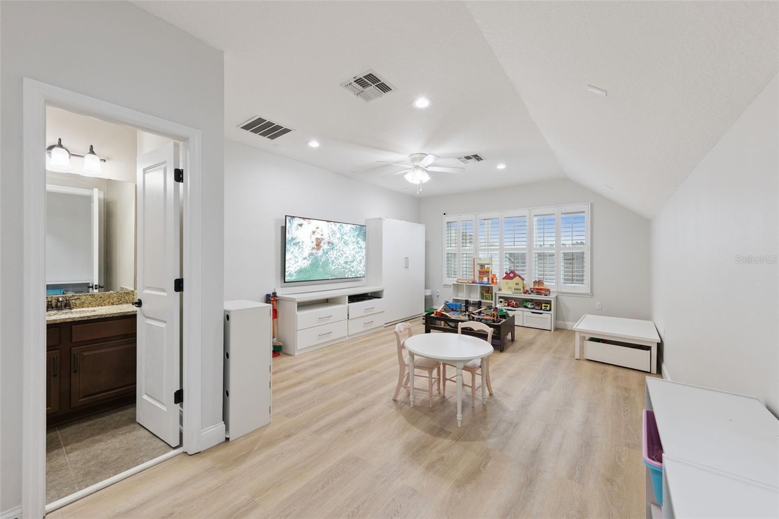 RANDAL PARK PH 1B - Residential