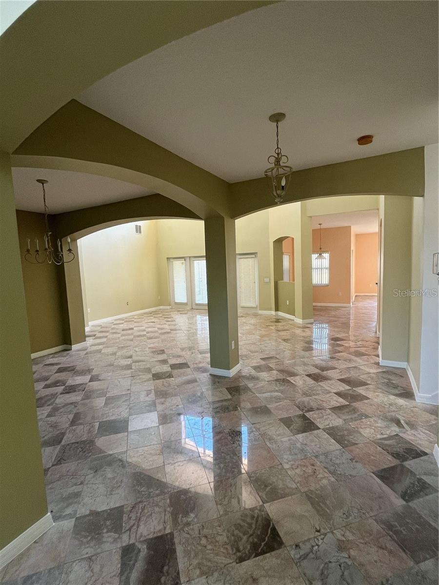 3557 VALLEYVIEW DRIVE