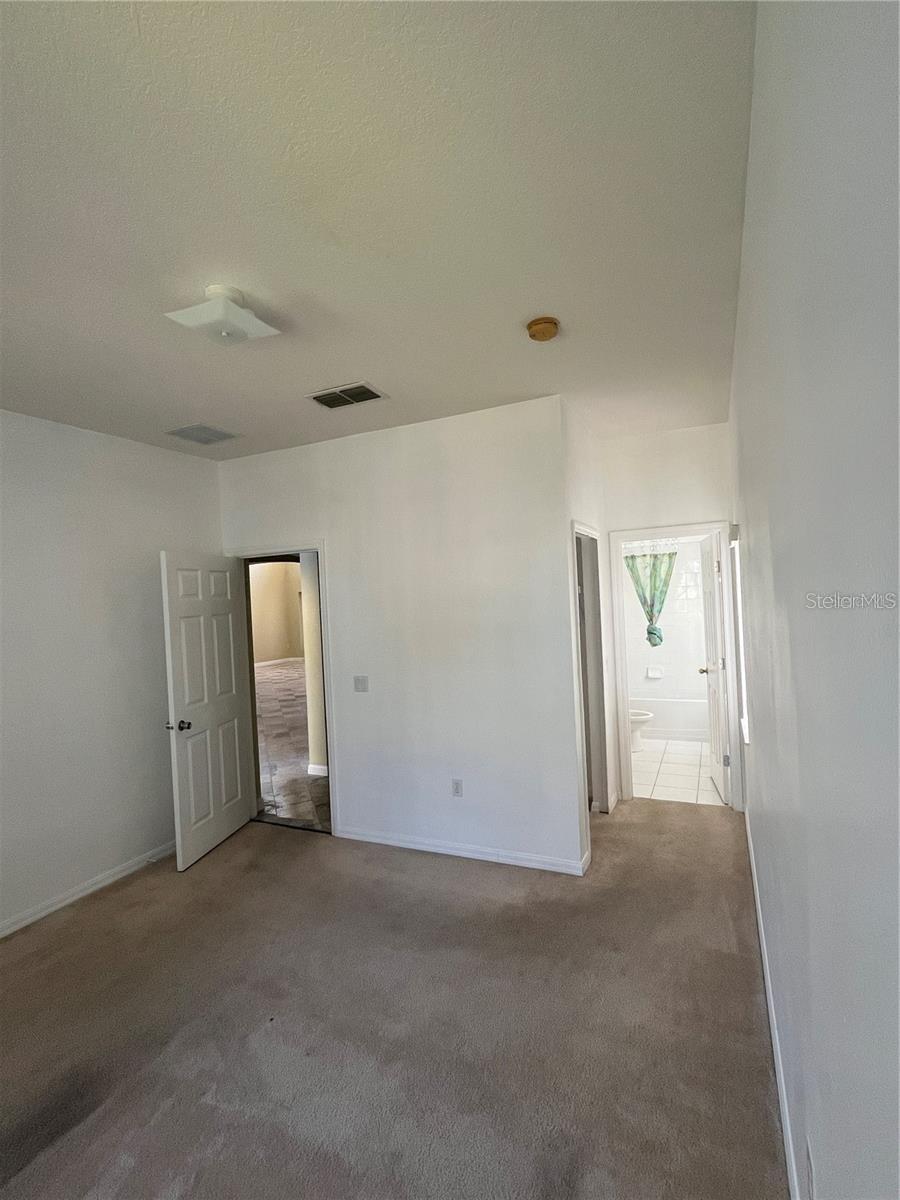 3557 VALLEYVIEW DRIVE