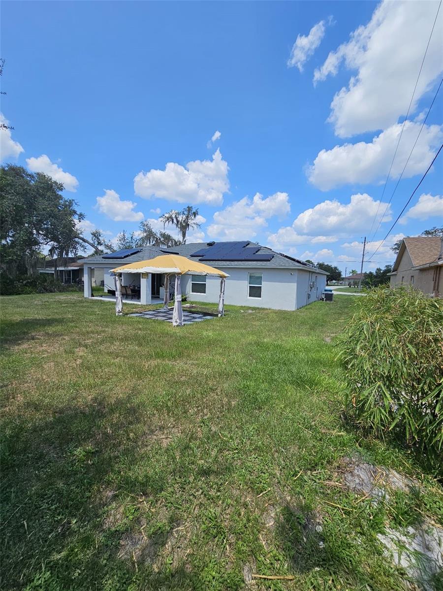 Photo 4 of 41 of 1162 PRESCOTT BOULEVARD house