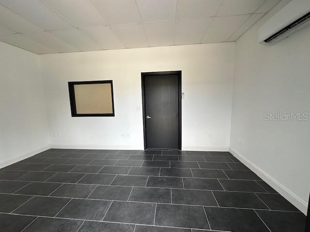 1775 INDUST PARK - Commercial Lease