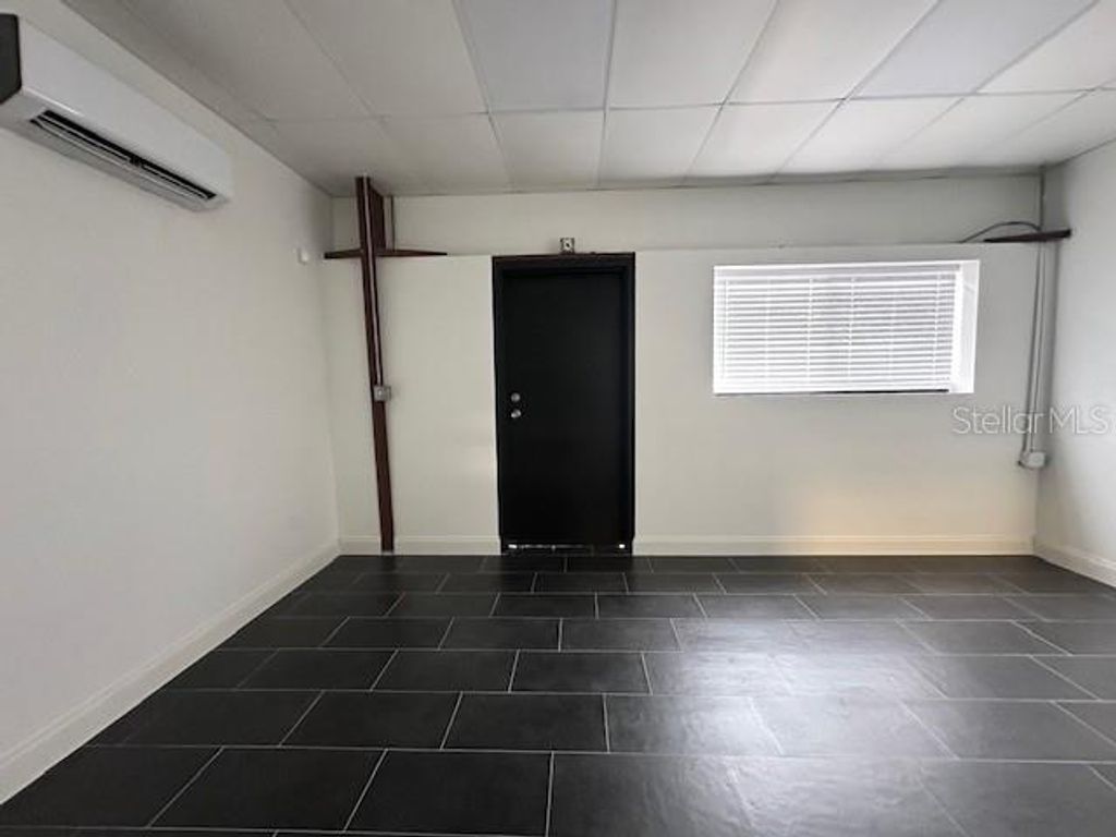 Photo of 5475 Williamsburg Drive, Punta Gorda, FL 33982 (MLS # C7512177)