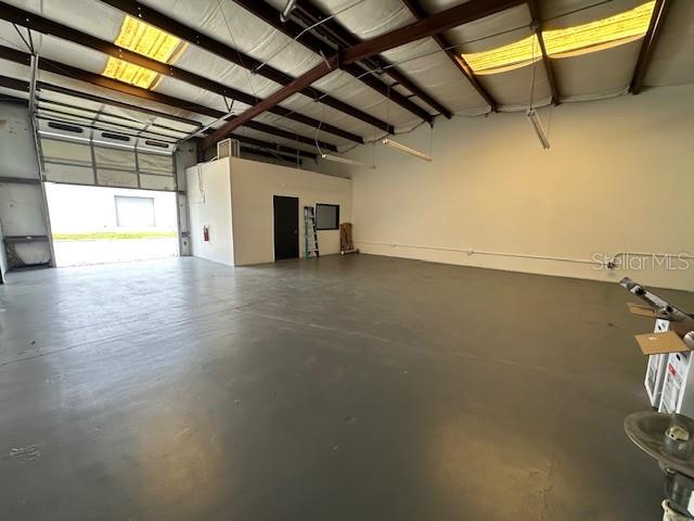 1775 INDUST PARK - Commercial Lease