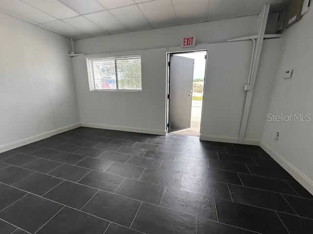 1775 INDUST PARK - Commercial Lease