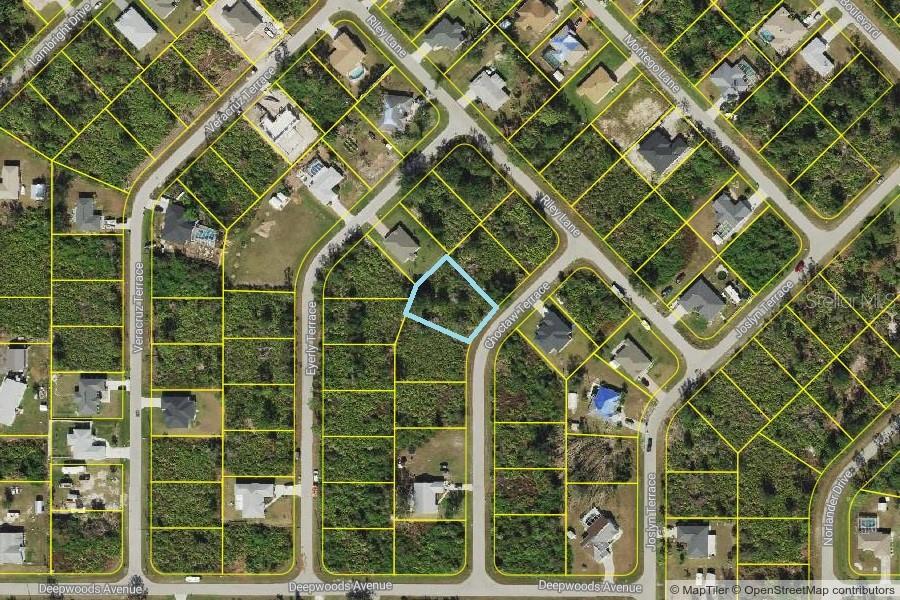 DISCOVER GULF COVE! Located between Englewood and Port Charlotte, this quiet but friendly community has an optional HOA and includes riverfront homes, established homes and new construction. This property is OVERSIZED, over 1/4 acre, and located on a low traffic street so plenty of room for house and garage to house your boat and toys. You can buy now at today's prices and hold the lot until you are ready to build - no requirement to build immediately.
The majority of the lot is in X flood zone with the edges zoned AE to minimize insurance costs when you build. Additional bonus is county utilities, public water/septic.
The location is a short drive to local beaches at Boca Grande or Englewood and the area offers boating, fishing, golf, shopping, dining and Spring Training baseball for the Rays and the Braves. You will have easy access to I-75 for Sarasota, Fort Myers and Tampa.