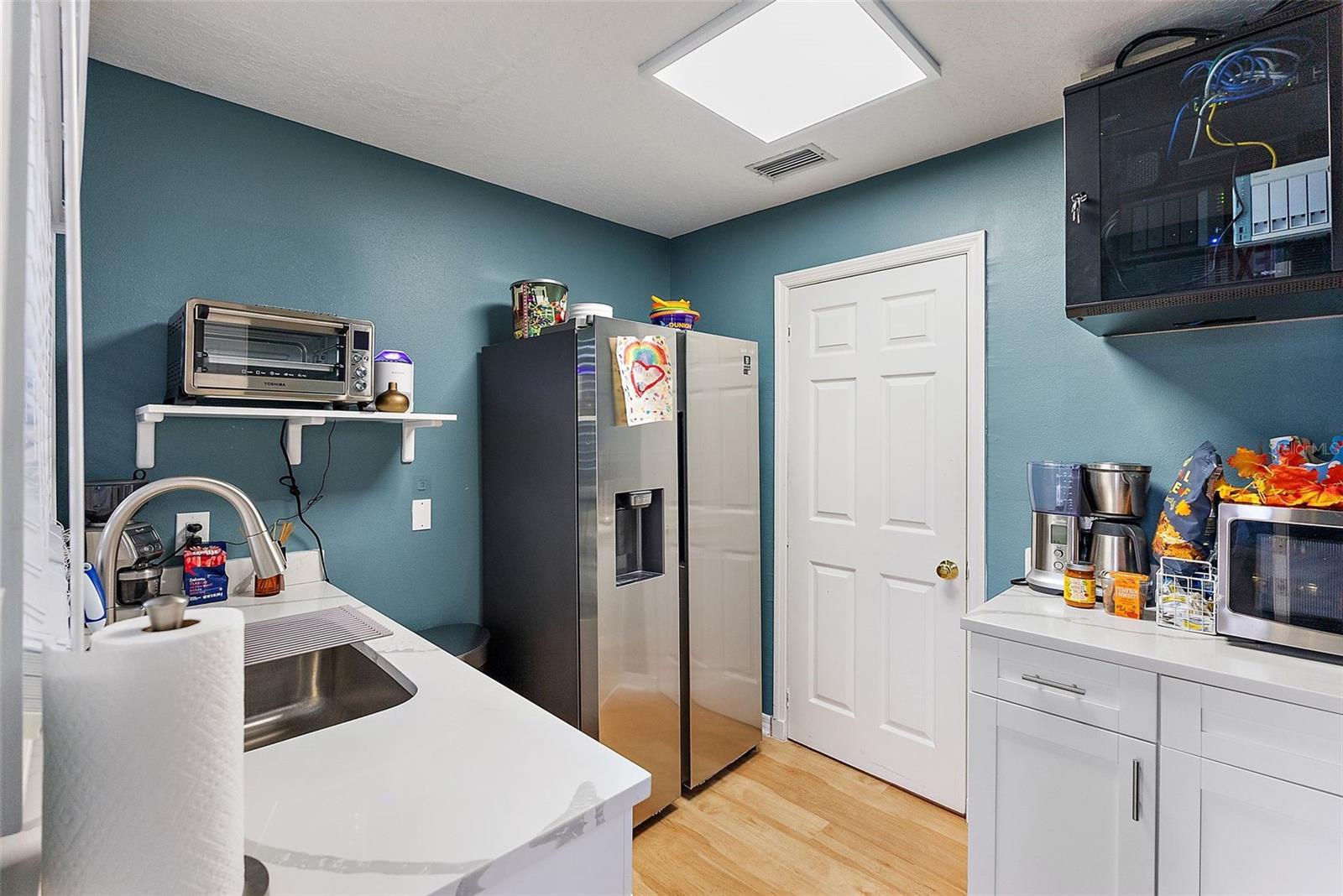 HALLS CENTRAL AVE 3 - Commercial Sale