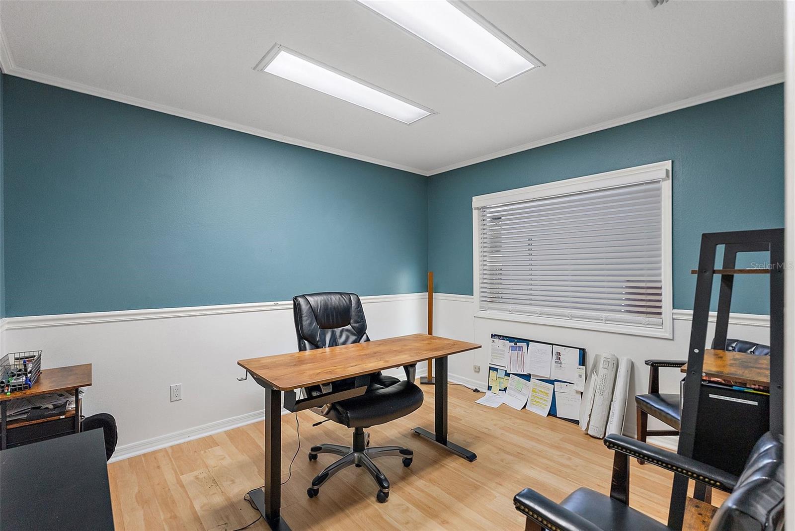 HALLS CENTRAL AVE 3 - Commercial Sale