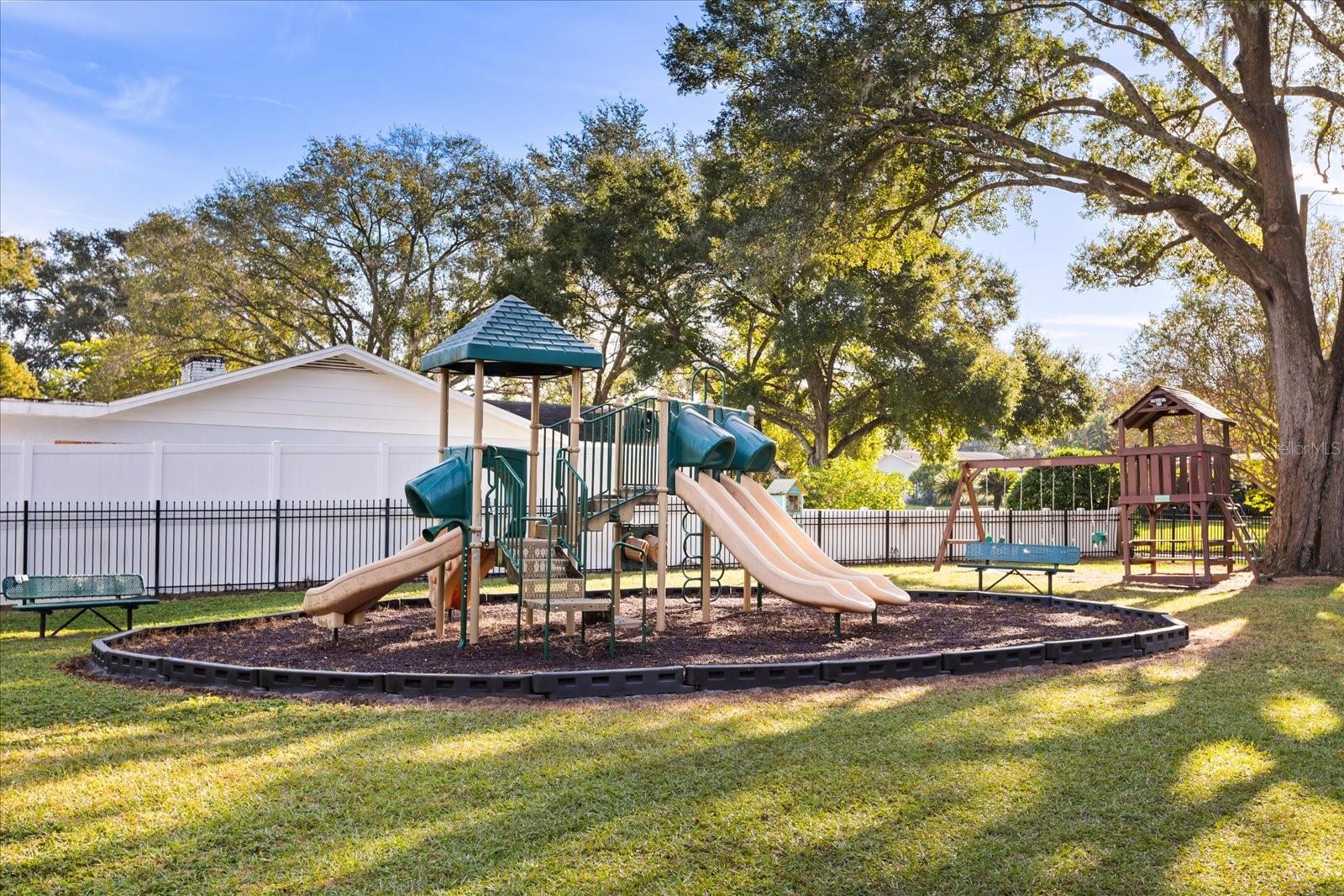 SKYCREST - Residential