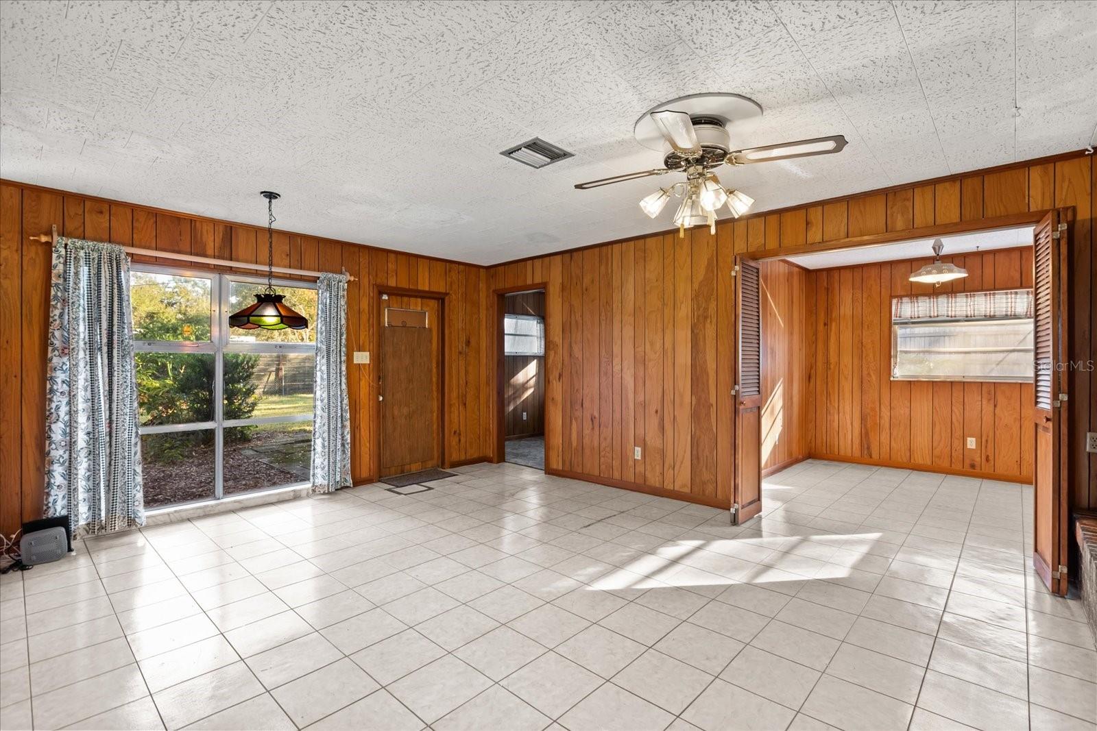 SKYCREST - Residential