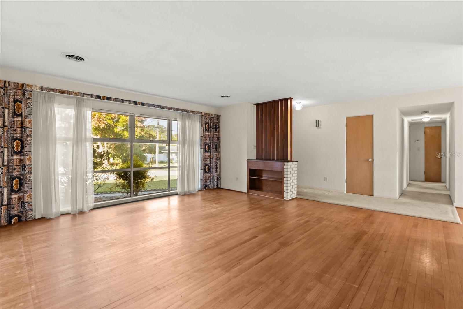 SKYCREST - Residential