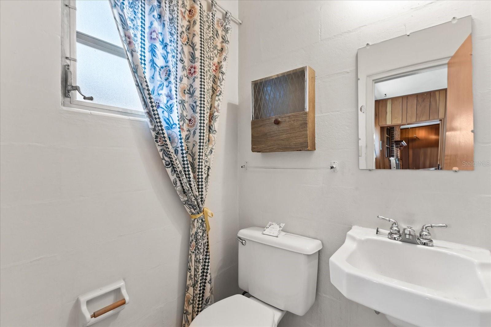 SKYCREST - Residential