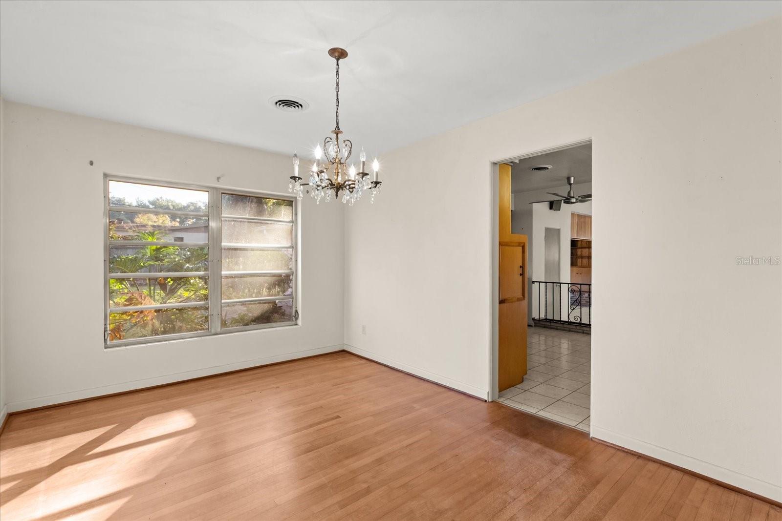 SKYCREST - Residential