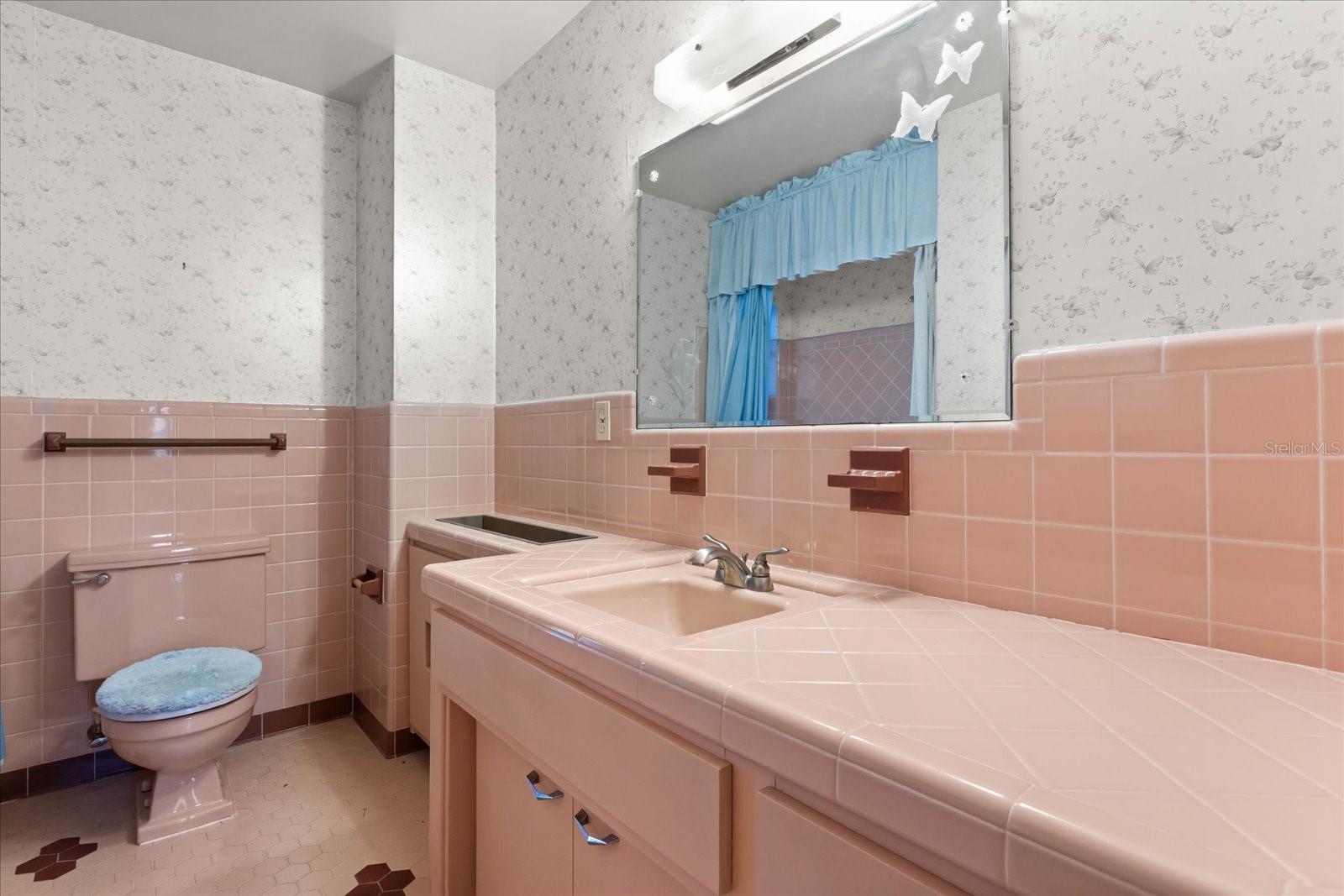 SKYCREST - Residential