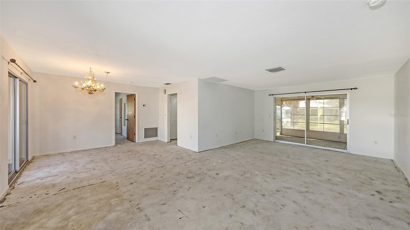 SORRENTO VILLAS 5 - Residential