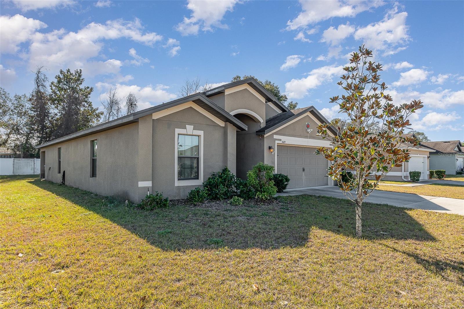 3829 ARBORVITAE WAY