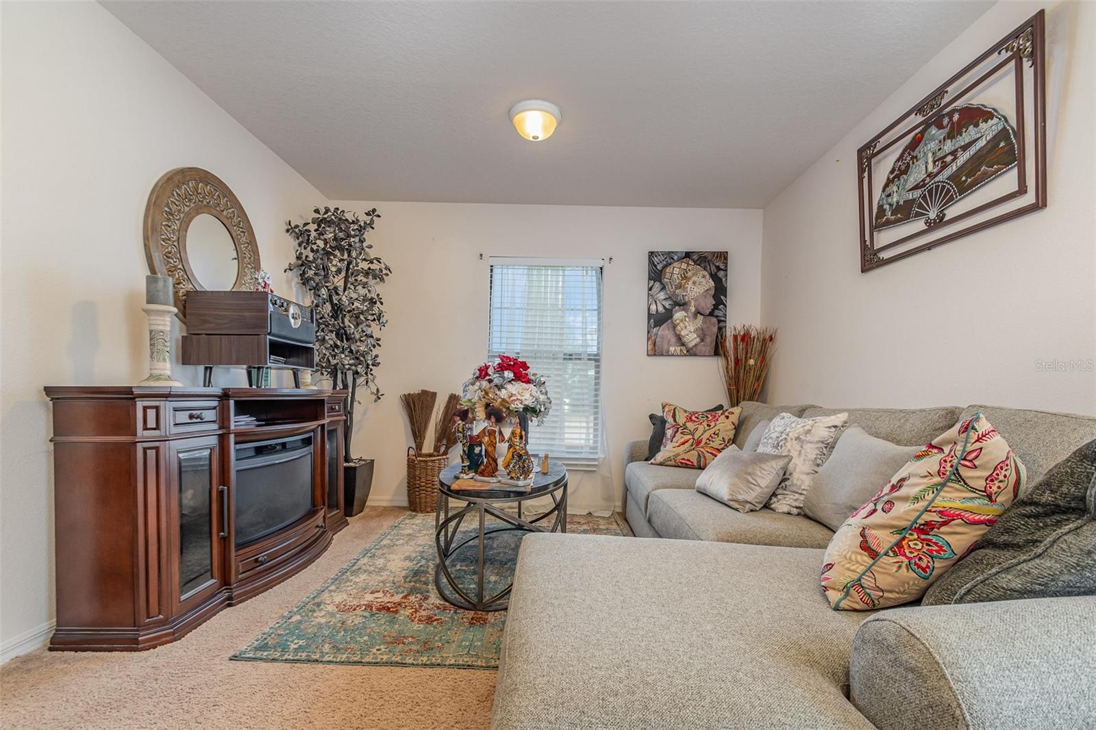 3829 ARBORVITAE WAY