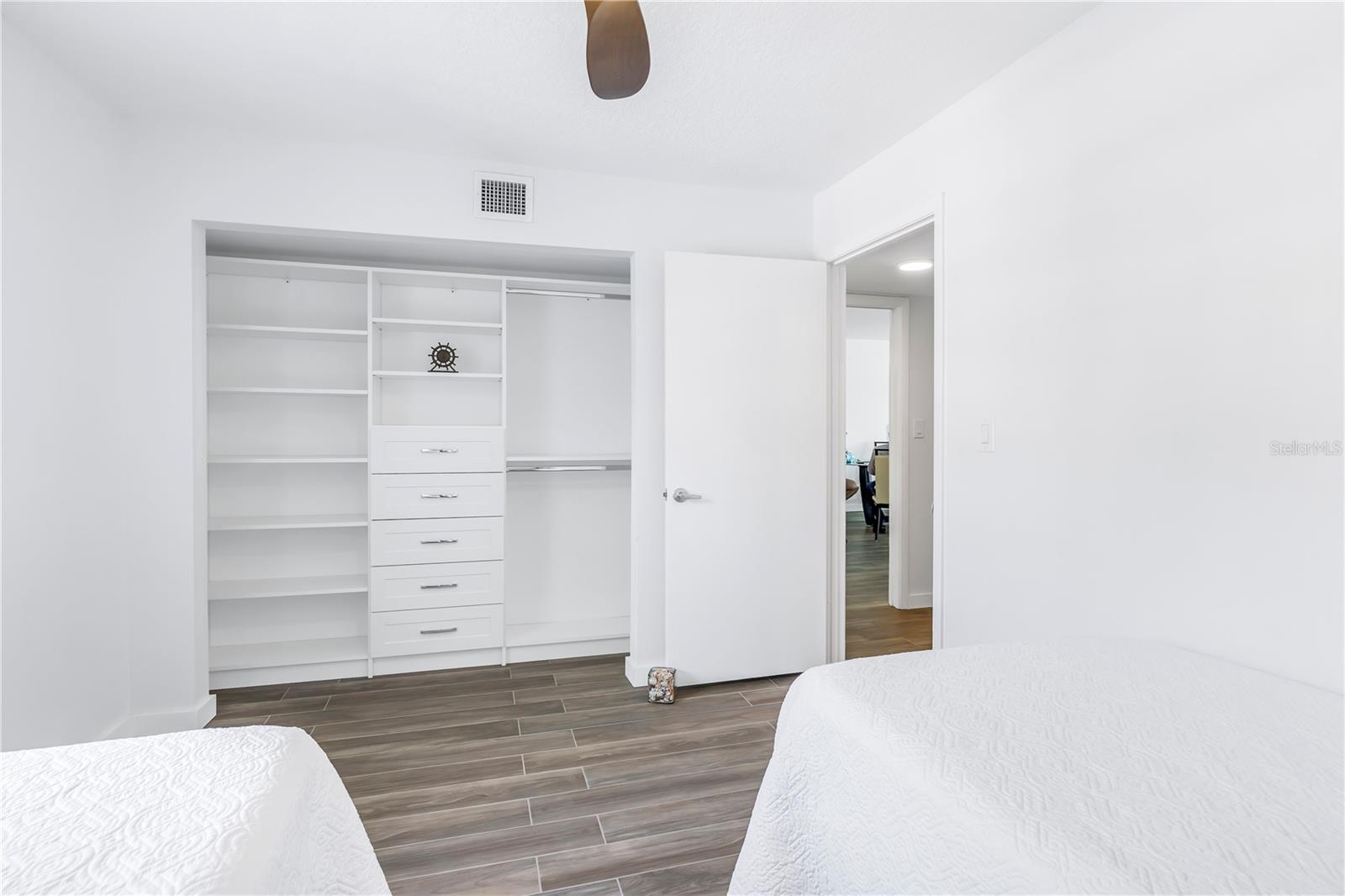 YACHT HAVEN CONDO - Residential