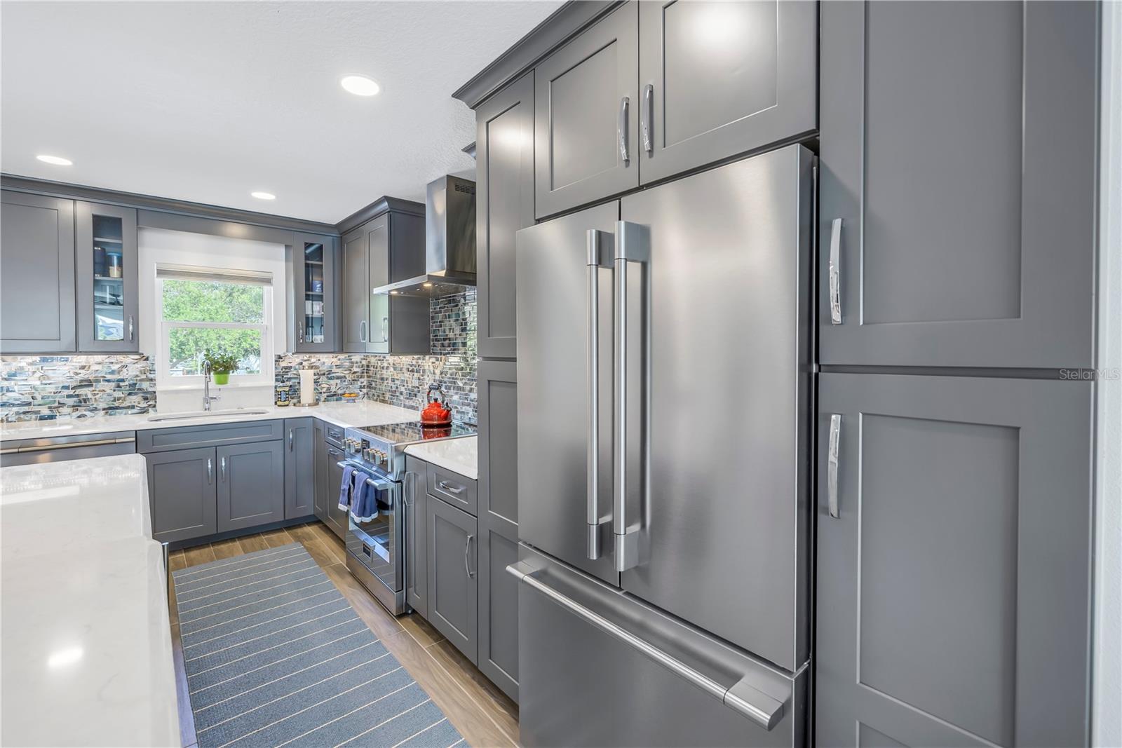 YACHT HAVEN CONDO - Residential