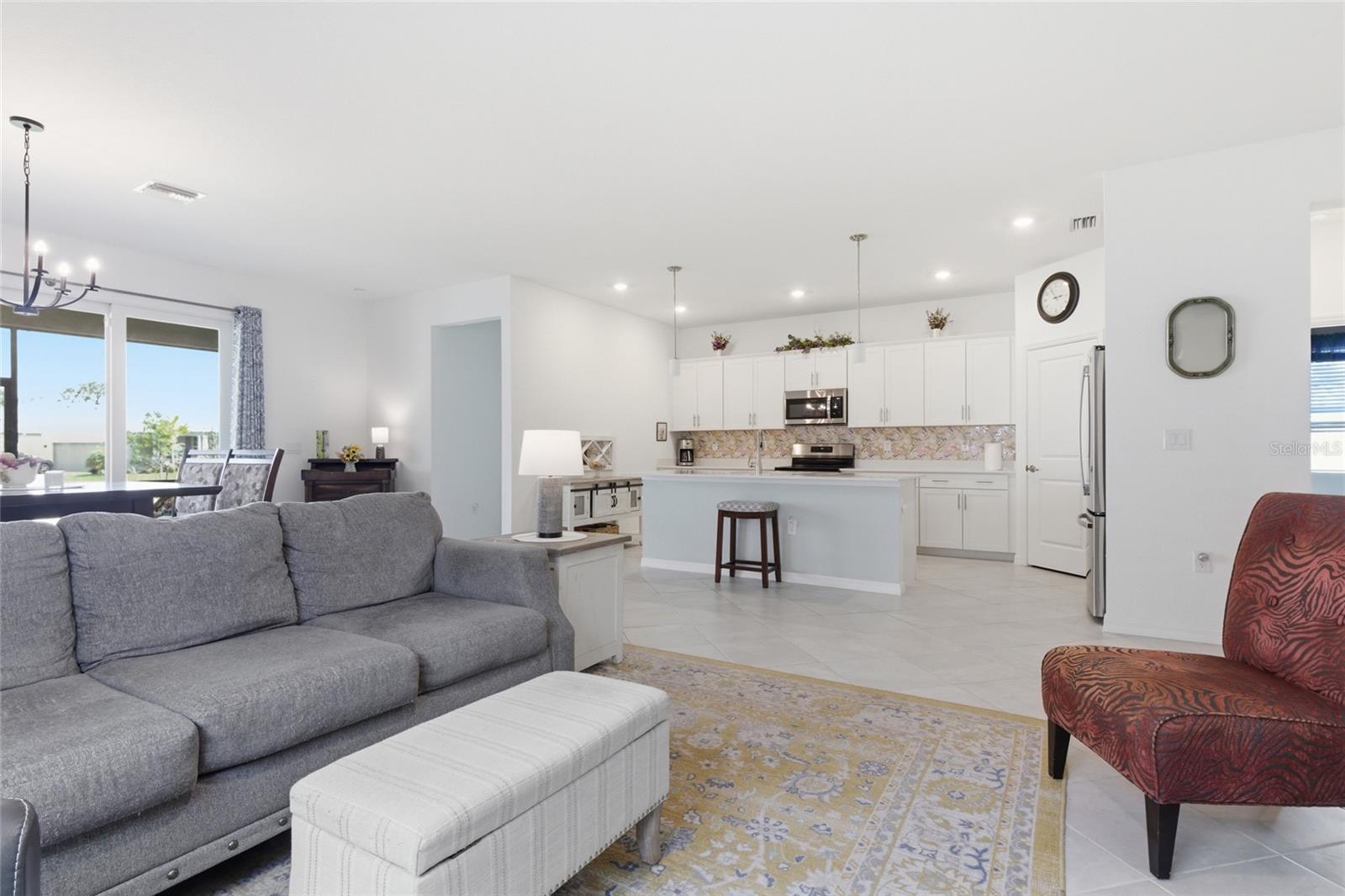 ANTIGUA/WELLEN PARK REP - Residential