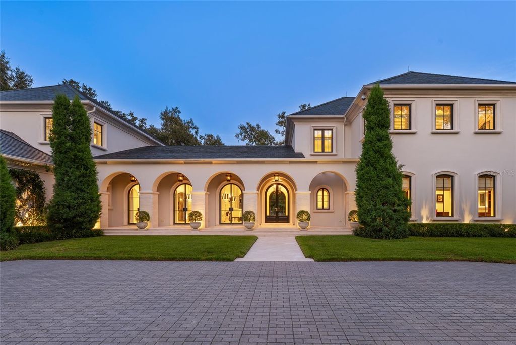 Photo of 914 S Golf View Street, Tampa, FL 33629 (MLS # TB8430984)