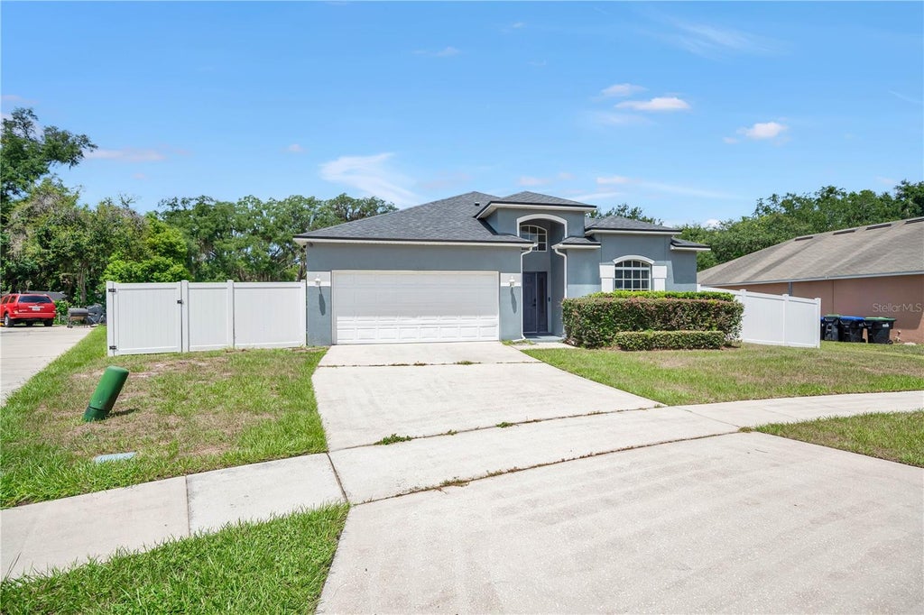 Photo of 7933 Rex Hill Trail, Orlando, FL 32818 (MLS # O6427154)