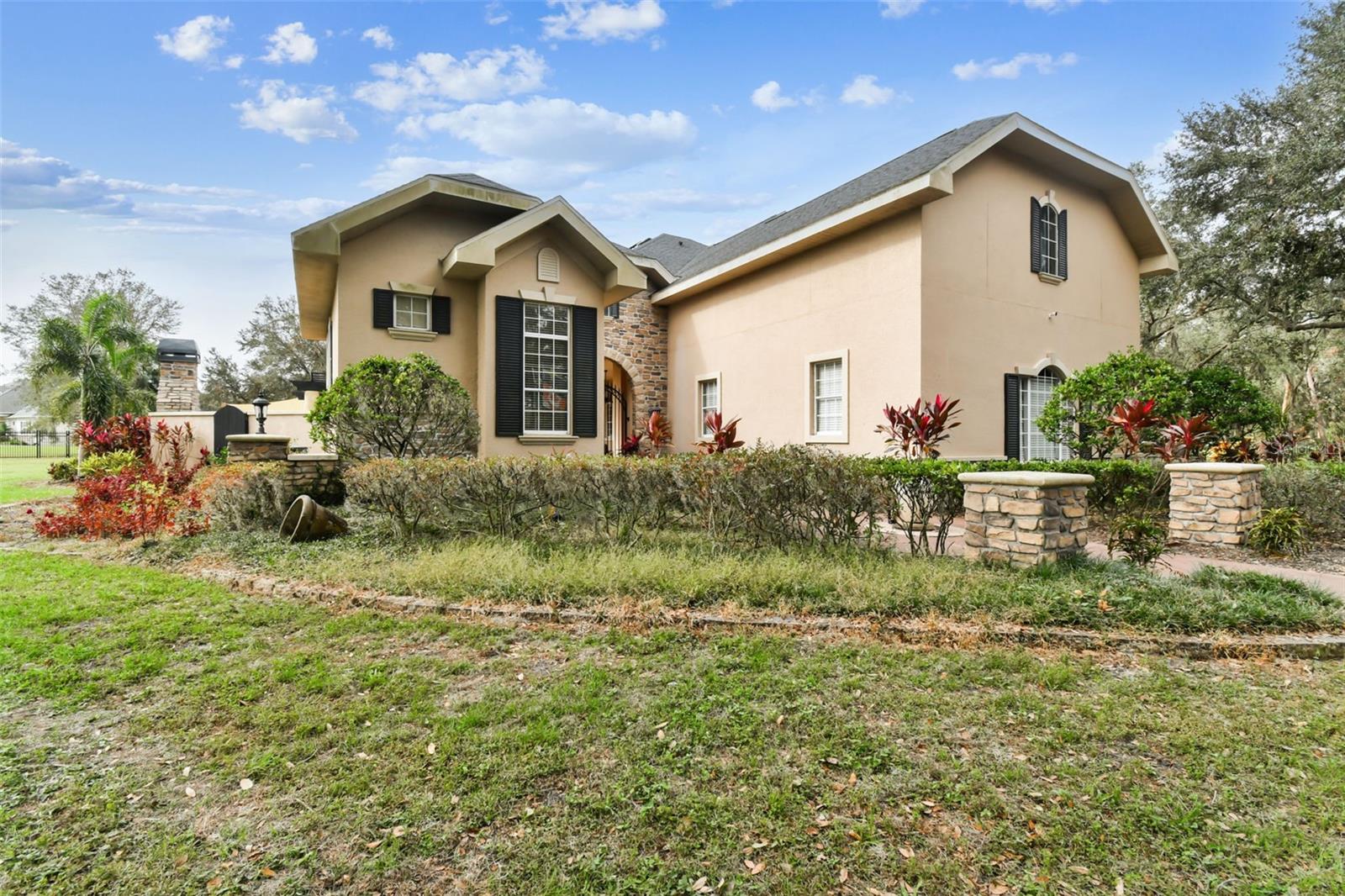 MANNHURST OAK MANORS - Residential