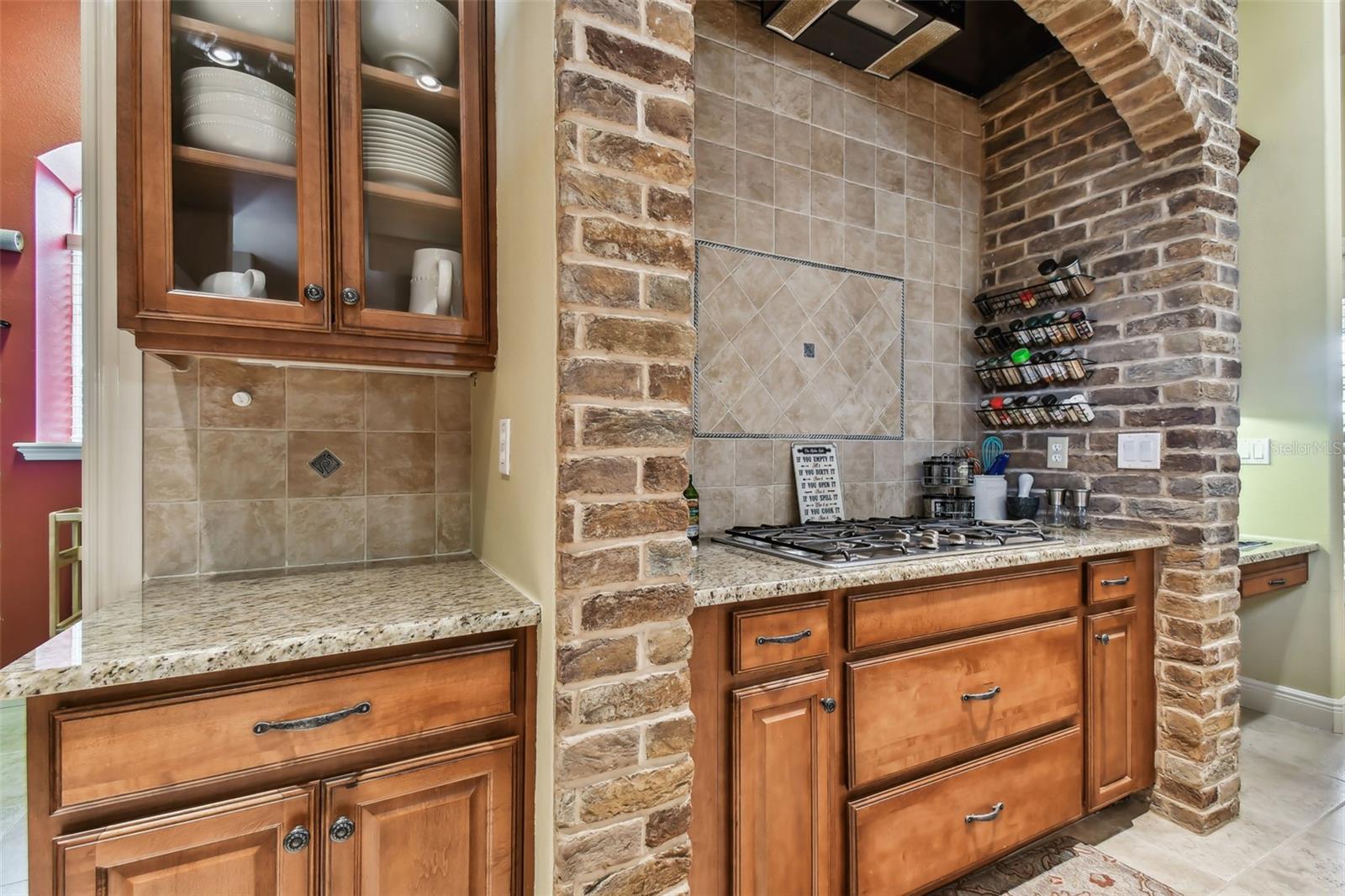 MANNHURST OAK MANORS - Residential