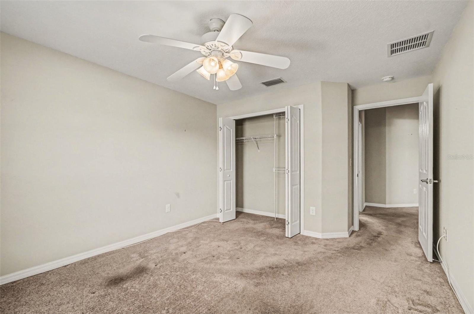 ARLINGTON RIDGE - Residential