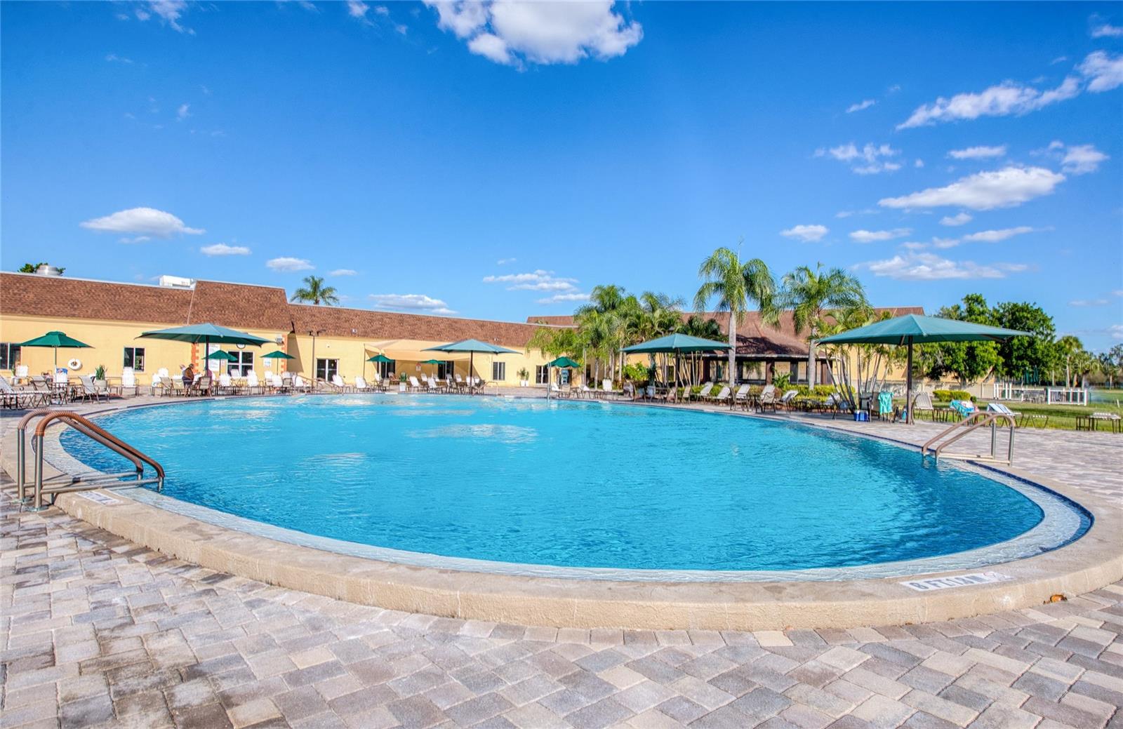 SUN CITY CENTER NOTTINGHAM VILLAGE - Residential