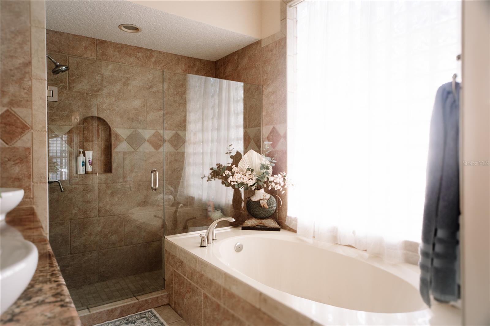 MOUNT DORA COUNTRY CLUB MOUNT DORA UNIT 03 - Residential