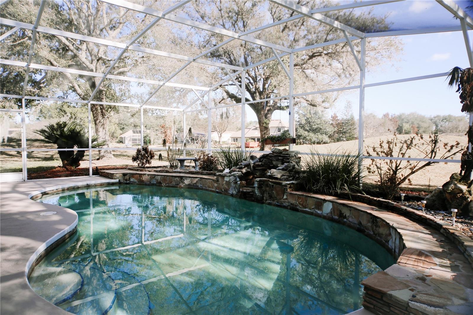 MOUNT DORA COUNTRY CLUB MOUNT DORA UNIT 03 - Residential