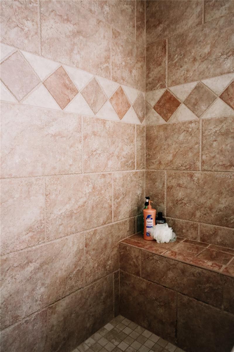 MOUNT DORA COUNTRY CLUB MOUNT DORA UNIT 03 - Residential