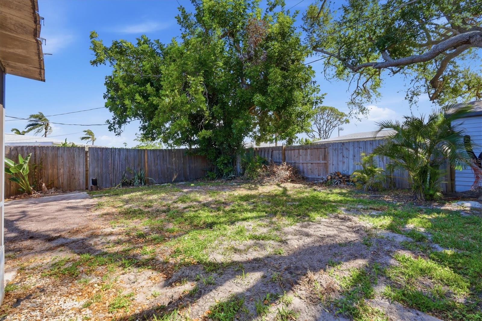 ALCONA ESTATES - Residential Income