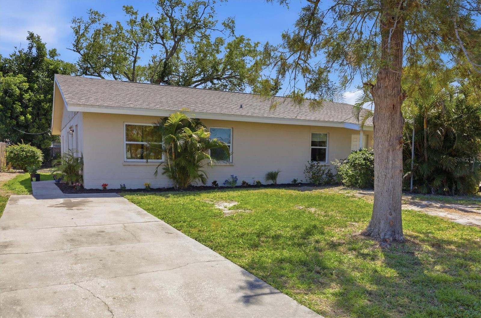 ALCONA ESTATES - Residential Income